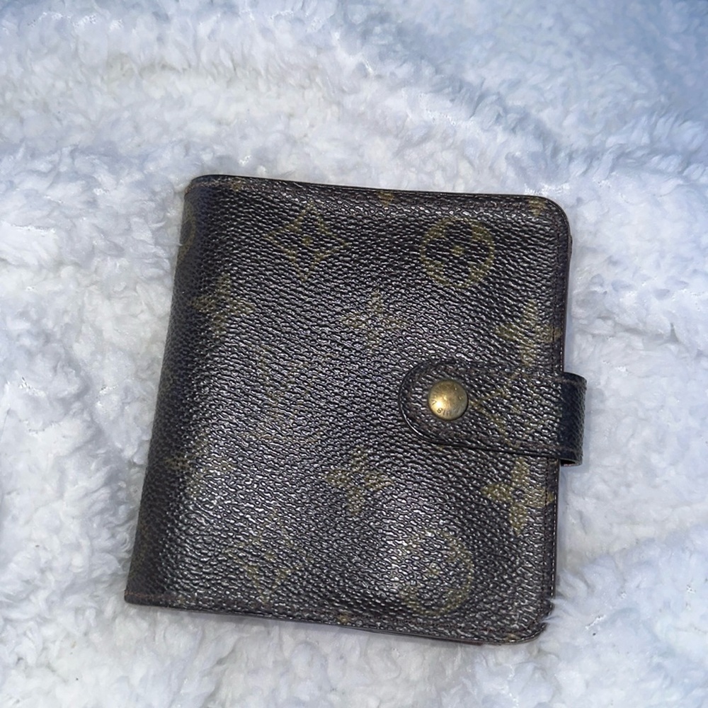 Louis Vuitton brown monogram bifold with full zip dual coin pocket
